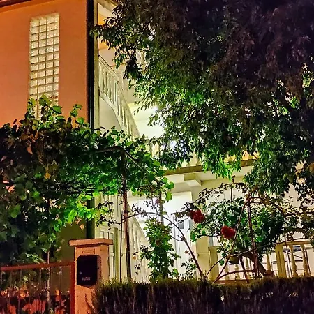 Apartment Amigo *
