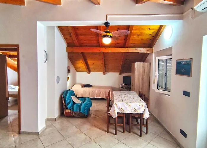 Amigo Apartment