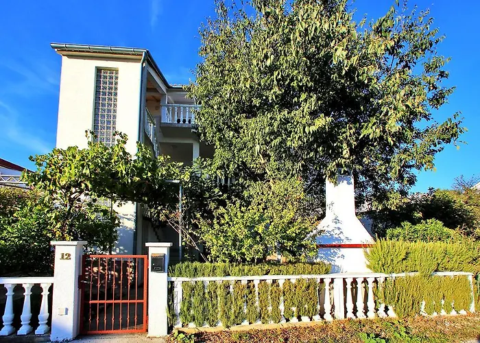Amigo Apartment